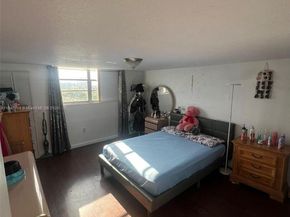 5050 NW 7th St 720, Miami FL 33126