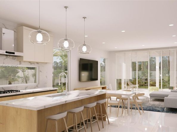 308 SW 14th Ct, Fort Lauderdale FL 33315