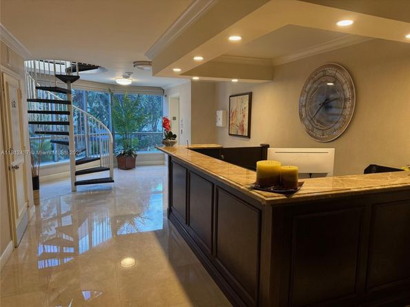 3530 Mystic Pointe Dr 601, Aventura FL 33180