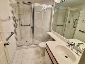 3530 Mystic Pointe Dr 601, Aventura FL 33180