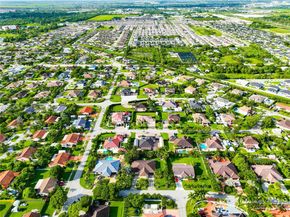 12922 SW 221st St, Miami FL 33170