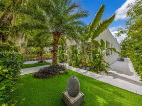 120 NW 49th St, Miami FL 33127