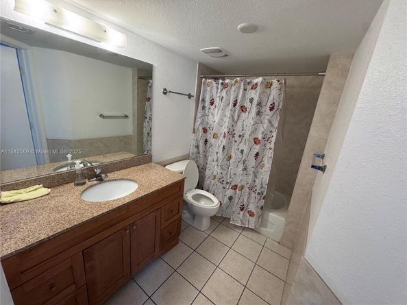 219 NW 12th Ave 707, Miami FL 33128