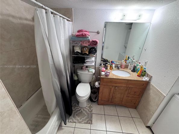 219 NW 12th Ave 707, Miami FL 33128
