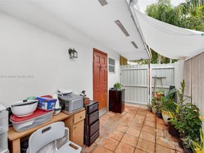 10015 SW 166th St, Miami FL 33157
