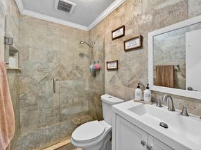 10015 SW 166th St, Miami FL 33157