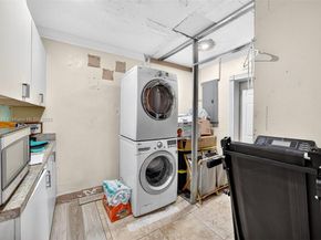10015 SW 166th St, Miami FL 33157