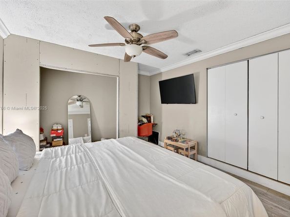 10015 SW 166th St, Miami FL 33157