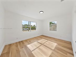 608 NW 6th Ct, Hallandale Beach FL 33009