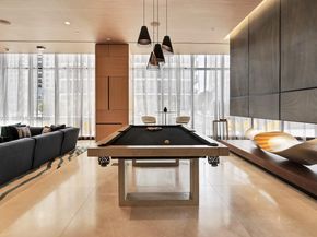 45 SW 9th St 1806, Miami FL 33130