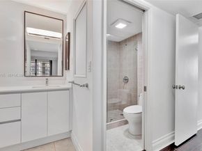2901 NE Bayshore Dr 16G, Miami FL 33133