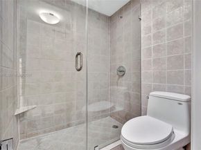 2901 NE Bayshore Dr 16G, Miami FL 33133