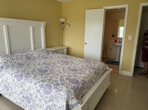 9365 Fontainebleau, Miami FL 33172
