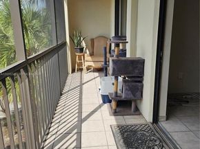 8005 SW 107th Ave 305, Miami FL 33173