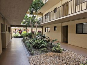 8005 SW 107th Ave 305, Miami FL 33173