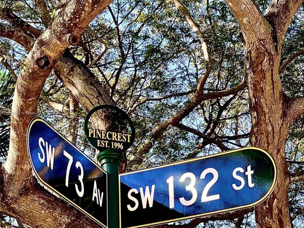 7305 SW 132nd St, Pinecrest FL 33156