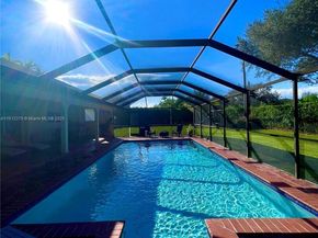 7305 SW 132nd St, Pinecrest FL 33156