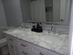 8224 NW 9th Ct 3, Plantation FL 33324