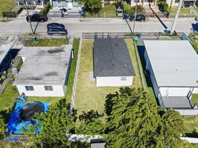 1844 NW 67th St, Miami FL 33147