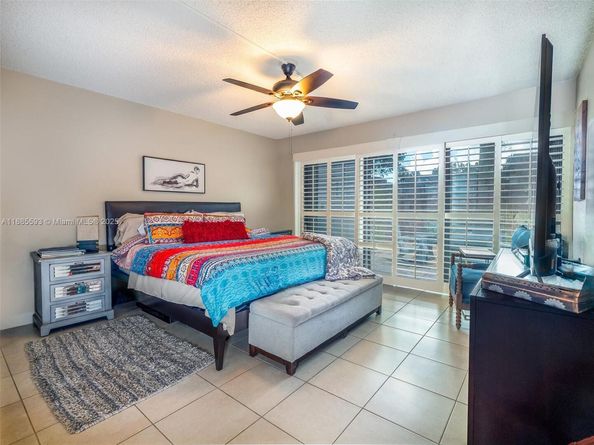 6547 SW 116th Pl E, Miami FL 33173