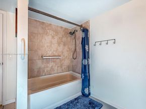 6547 SW 116th Pl E, Miami FL 33173