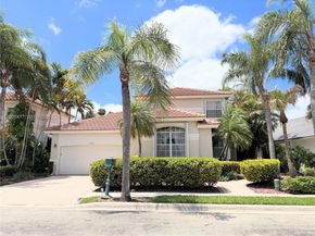 1510 W Lacosta Dr W, Pembroke Pines FL 33027