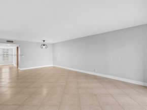 16541 Blatt Blvd 205, Weston FL 33326