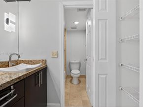 16541 Blatt Blvd 205, Weston FL 33326