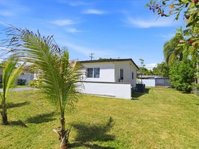 14375 SW 285th St, Homestead FL 33033