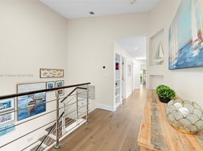 3754 NE 209th Ter, Aventura FL 33180