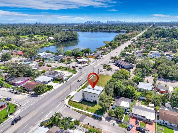 11128 NW 17th Ave 1-2., Miami FL 33167