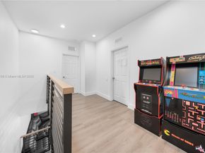 11128 NW 17th Ave 1-2., Miami FL 33167