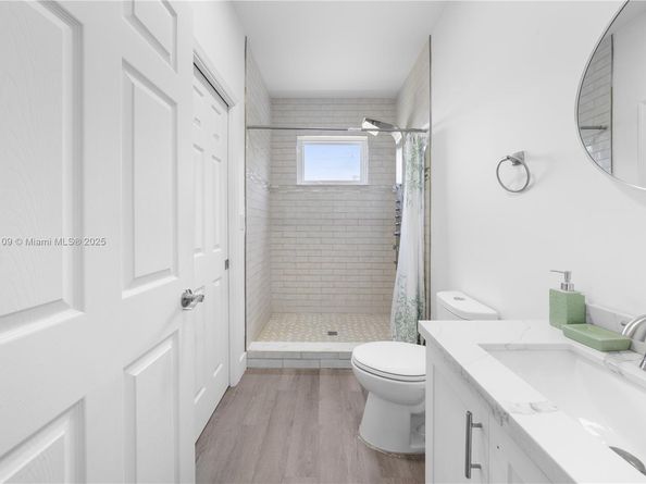 11128 NW 17th Ave 1-2., Miami FL 33167