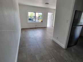 7710 NE 1st Ct, Miami FL 33138