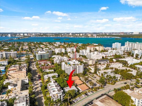 9950 E Bay Harbor Dr, Bay Harbor Islands FL 33154