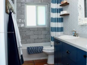 9431 Sea Turtle Ln, Plantation FL 33324