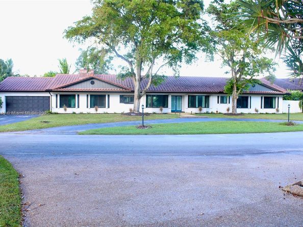 9431 Sea Turtle Ln, Plantation FL 33324