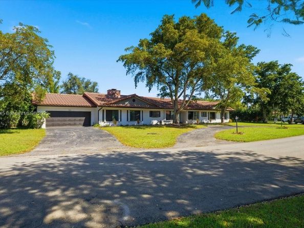 9431 Sea Turtle Ln, Plantation FL 33324