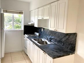 625 83rd St 44, Miami Beach FL 33141