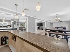 801 Holly Ln, Plantation FL 33317