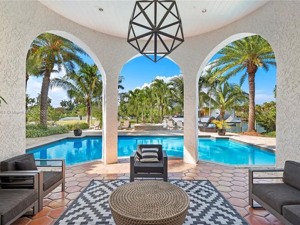 1201 NE 83rd St, Miami FL 33138