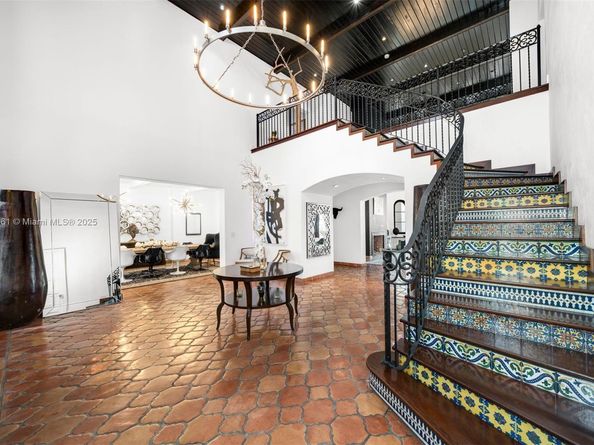 1201 NE 83rd St, Miami FL 33138