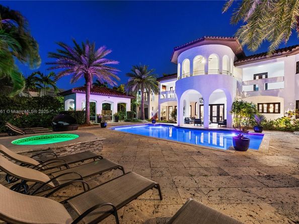 1201 NE 83rd St, Miami FL 33138