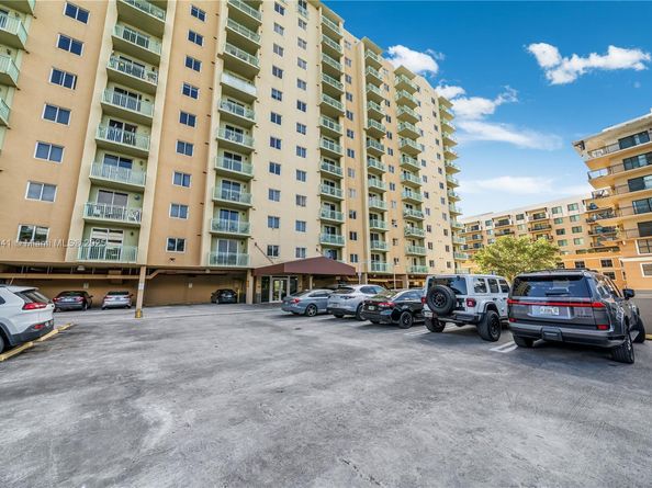 3500 Coral Way 604, Miami FL 33145