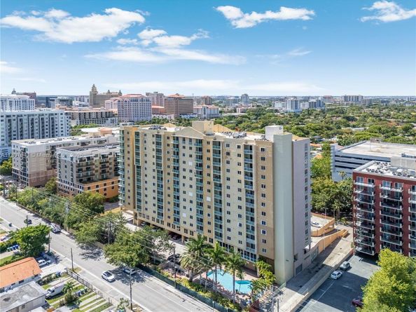 3500 Coral Way 604, Miami FL 33145