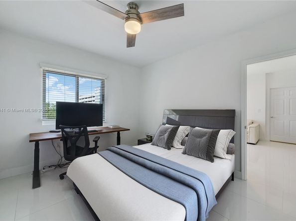 3500 Coral Way 604, Miami FL 33145