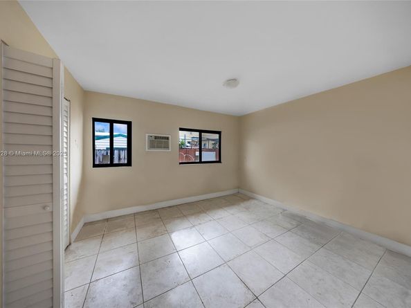 227 NW 17th Ave, Miami FL 33125