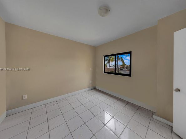 227 NW 17th Ave, Miami FL 33125