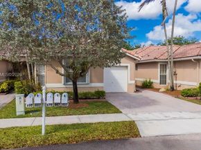 677 NW 129th Way, Pembroke Pines FL 33028