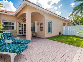 677 NW 129th Way, Pembroke Pines FL 33028